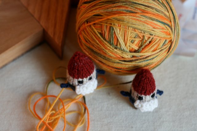 tiny knitted gnomes
