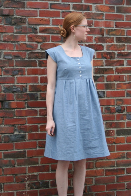 washi dress with buttons